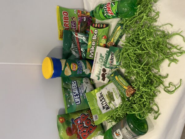 Greenie Package- Does not come with the green crinkle paper seen in pic- No Green gatorade, only Mtn or Sprite